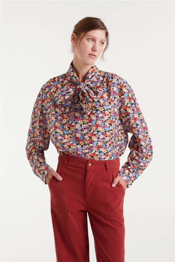 CAMISA LAZADA CIA FANTASTICA